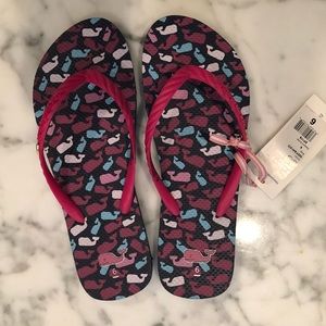 NWT Vineyard Vines flip flops sz 6